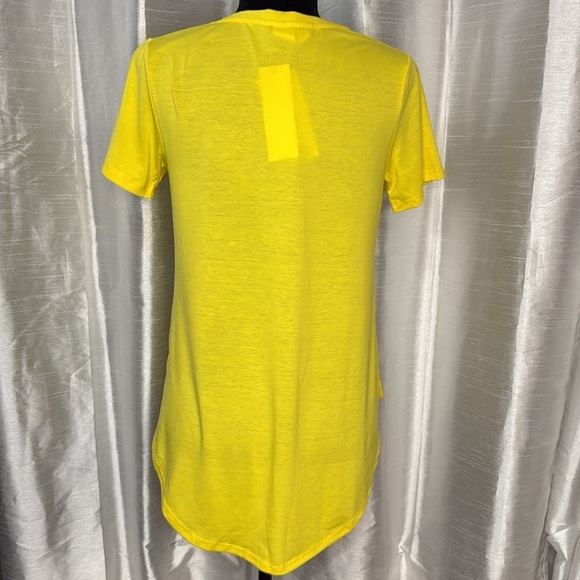 Ady P Yellow V Neck High Low Rayon Blend Womens S Short Sleeve T Shirt NWT - Picture 4 of 9